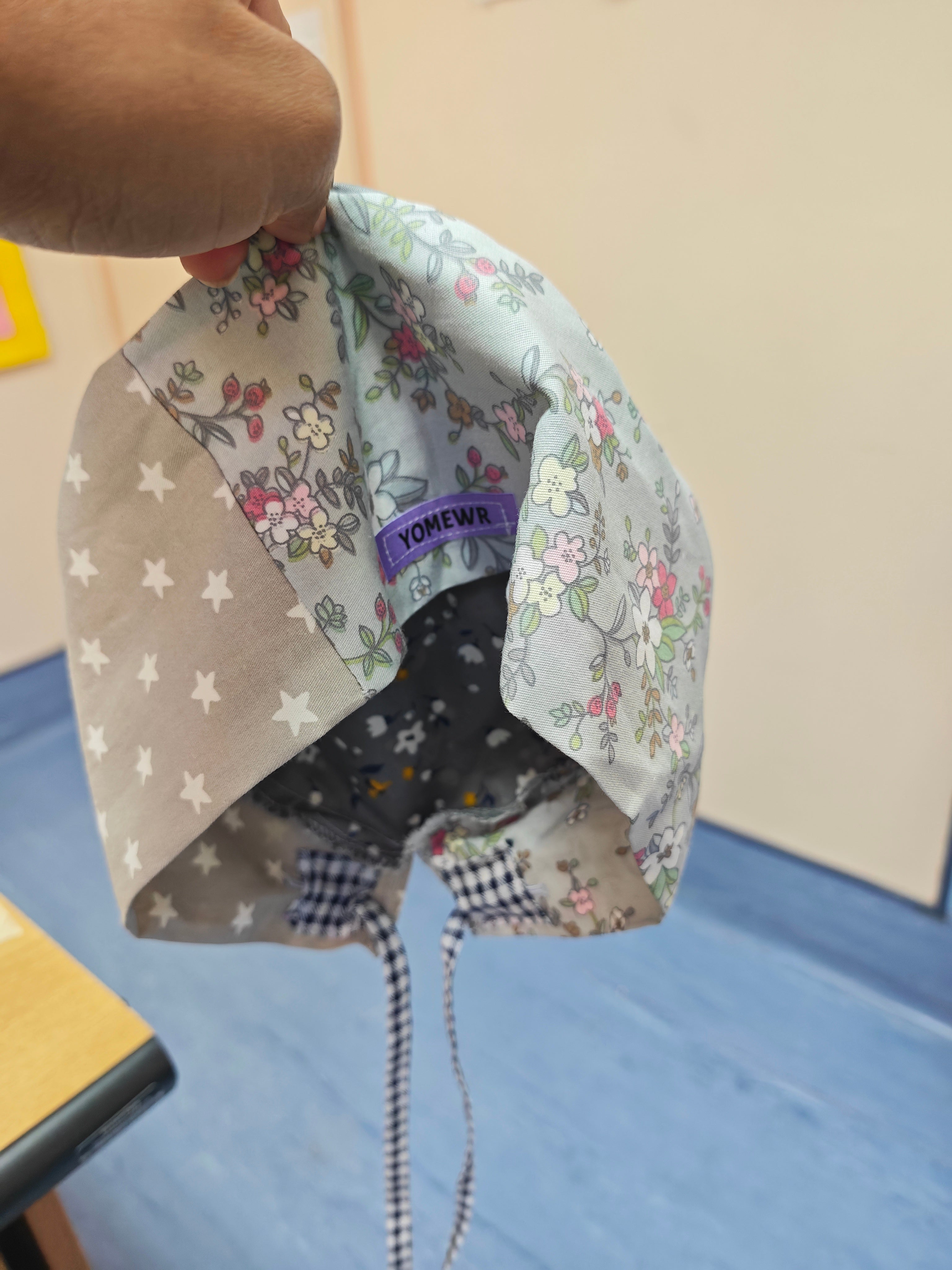 Scrub cap